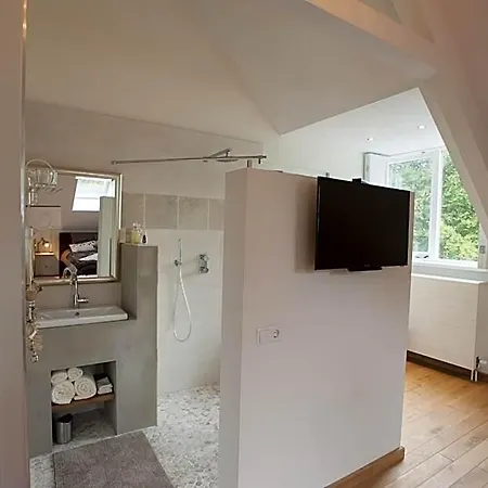 Bed and Breakfast Boutique Heidetuin 4*